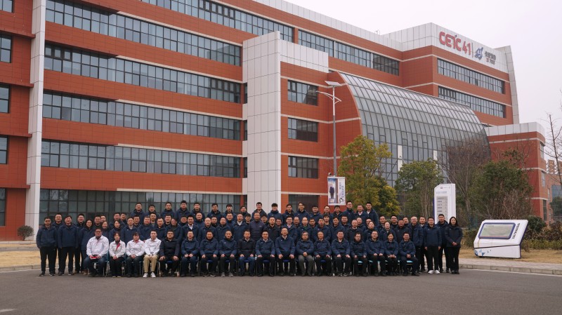自強而上  定力啟航 ──公司2024年經(jīng)濟運行分析會和年度工作總結表彰大會順利召開